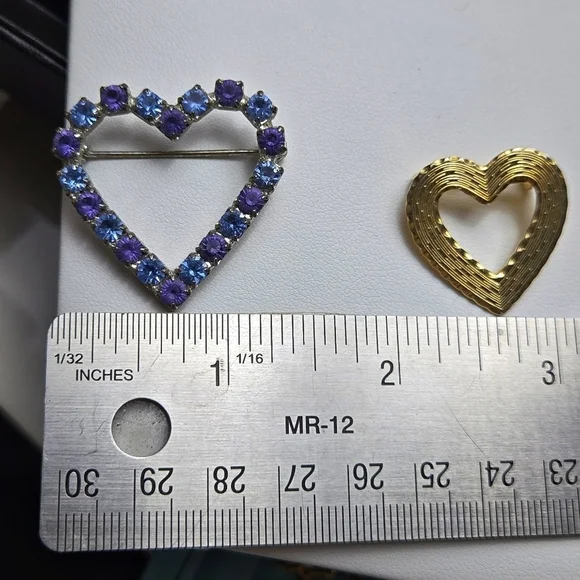 Heart Shaped Brooch Set Of 2 with Purple Rehinestone and Gold Tone - Picture 9 of 12